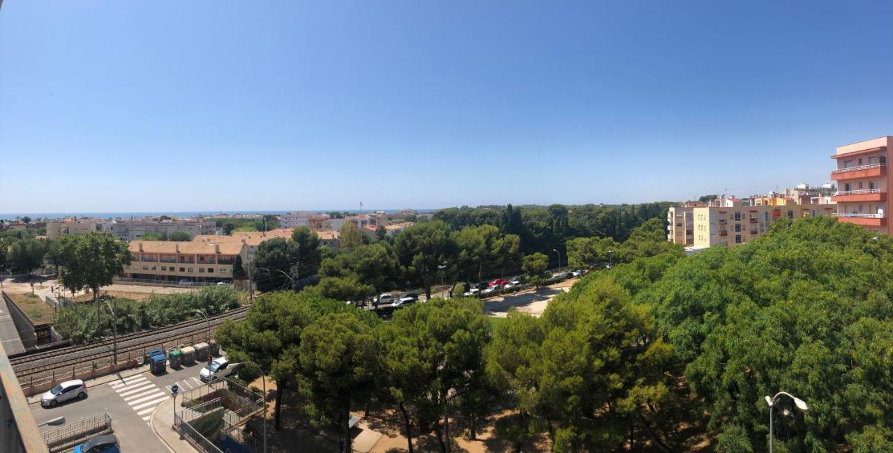 Cosy Well Situed Apartment With Sea View Vilanova i la Geltrú Exterior foto